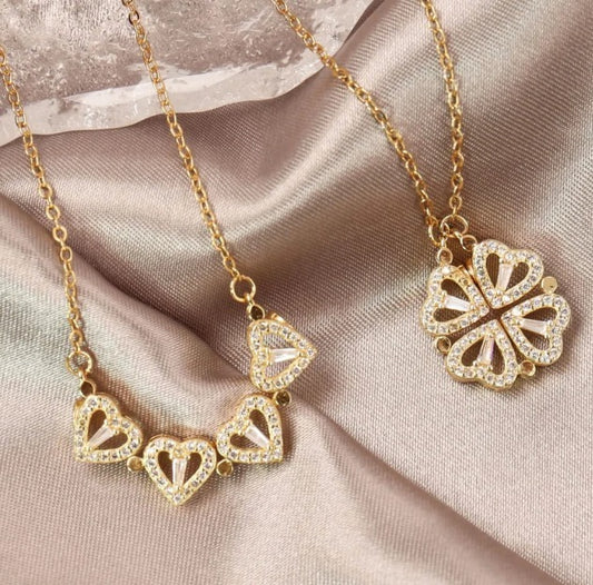 COLLAR TRÉBOL DE CORAZONES