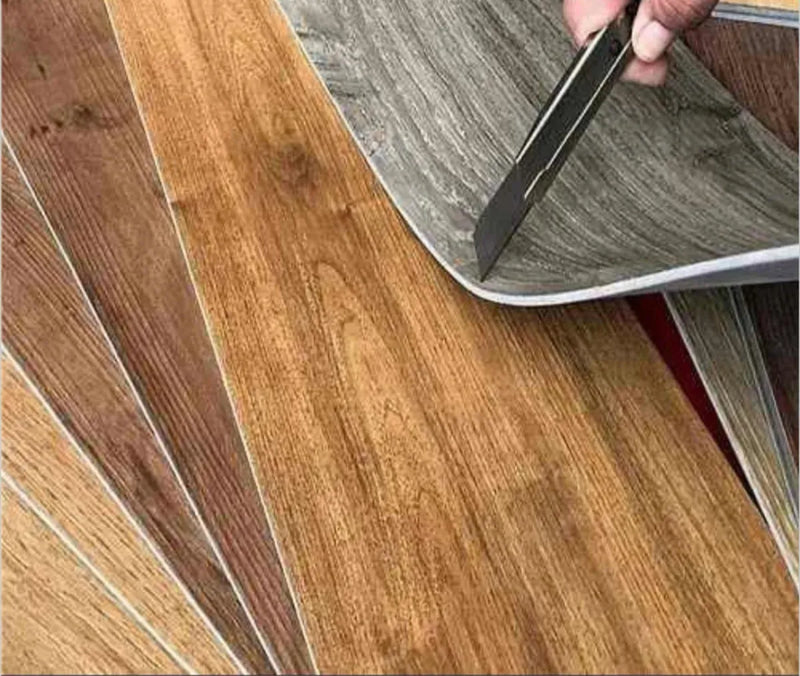 Piso Autoadhesivo de PVC de Instalación Rápida - Pack x 12