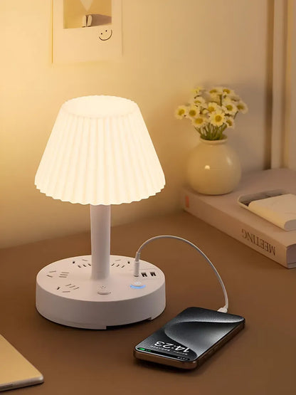 💡PowerLamp 3 en 1 – Lámpara LED con Enchufes Integrados✨