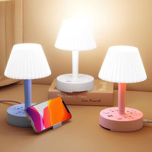 💡PowerLamp 3 en 1 – Lámpara LED con Enchufes Integrados✨